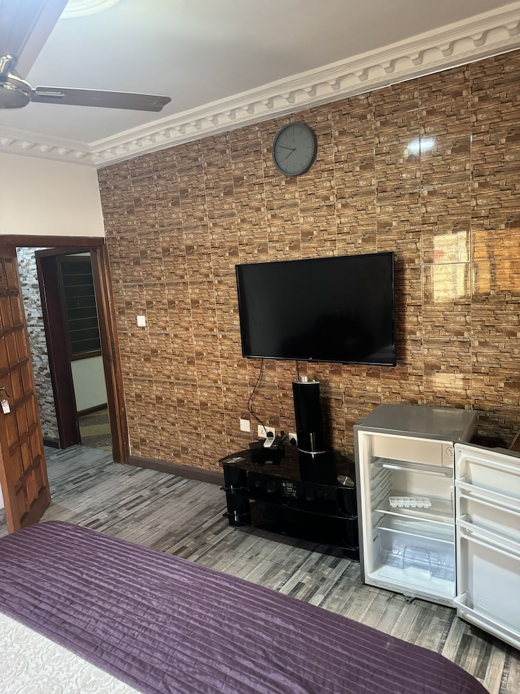 Photo 14