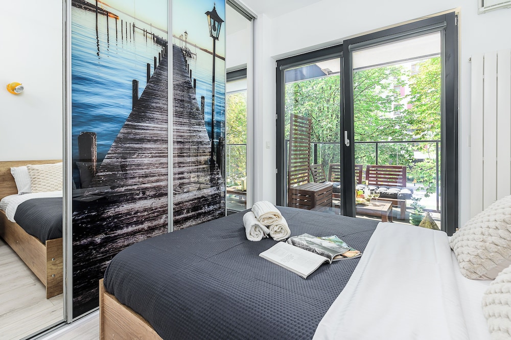 Lumina spacious apartments in Warsaw