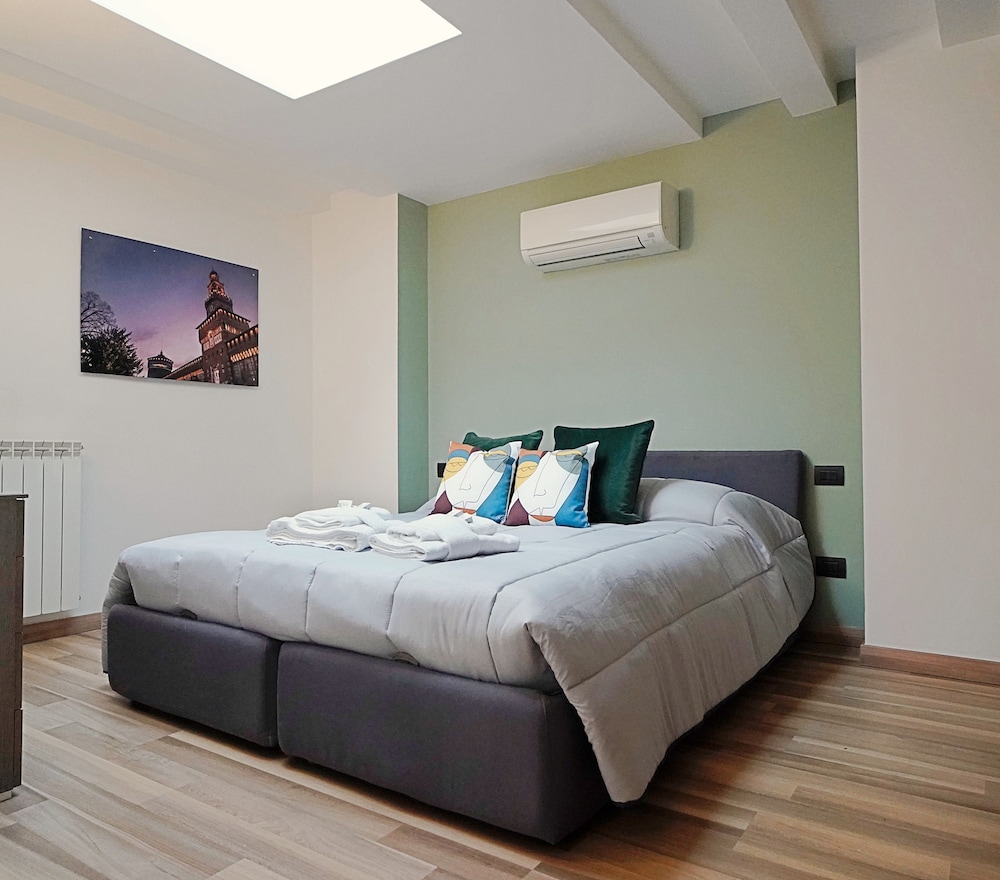 Candiani Building - Modern 2BR Apartment Steps From Bovisa Politecnico