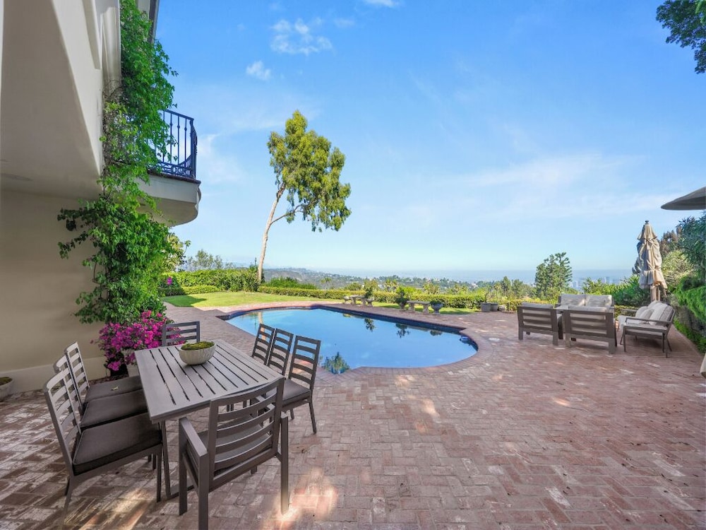 Savona Sanctuary Estate