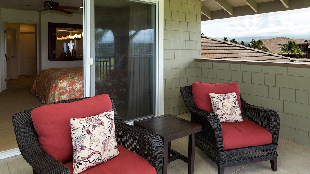 Spectacular Ocean Views Gold Member Golf Discounts Private Lanai! - Vrkcv