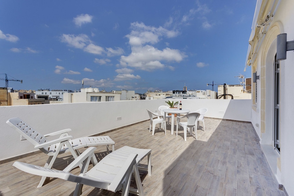 Magical Rooftop Penthouse, Best Location In Sliema