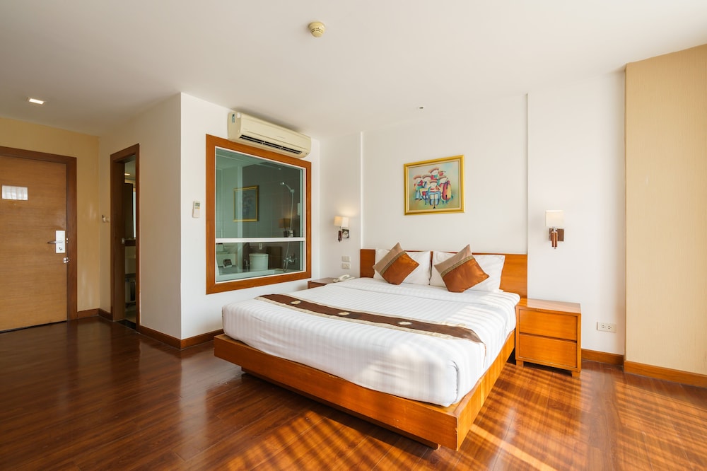 Lantana Resort Hotel Bangkok