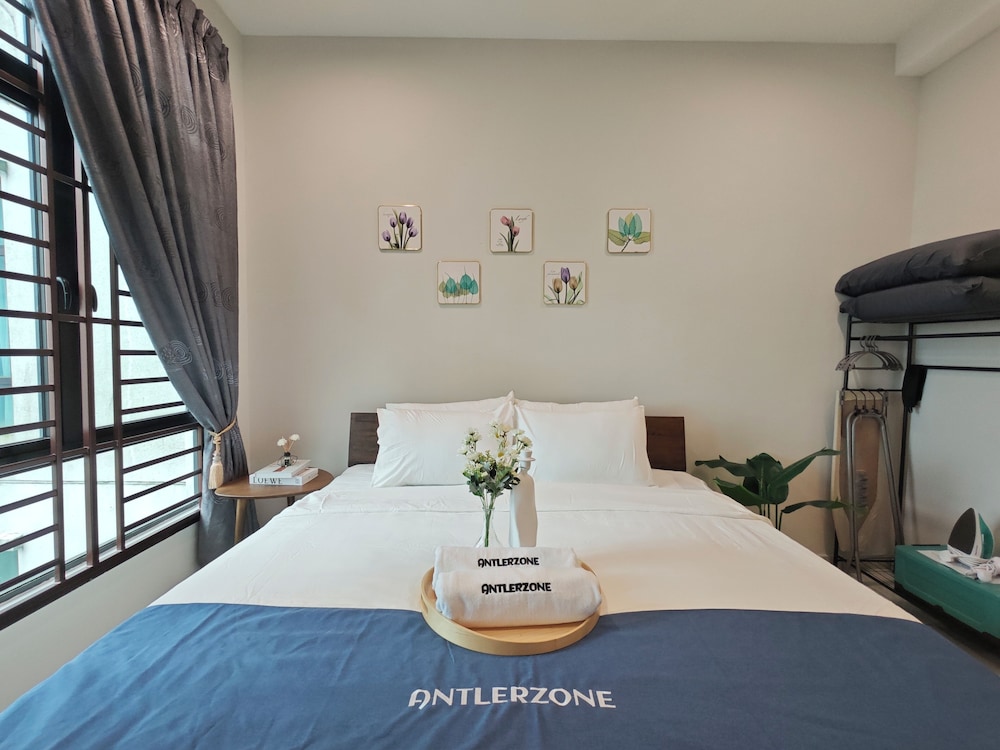 Kempas Dsummit Residences by Antlerzone