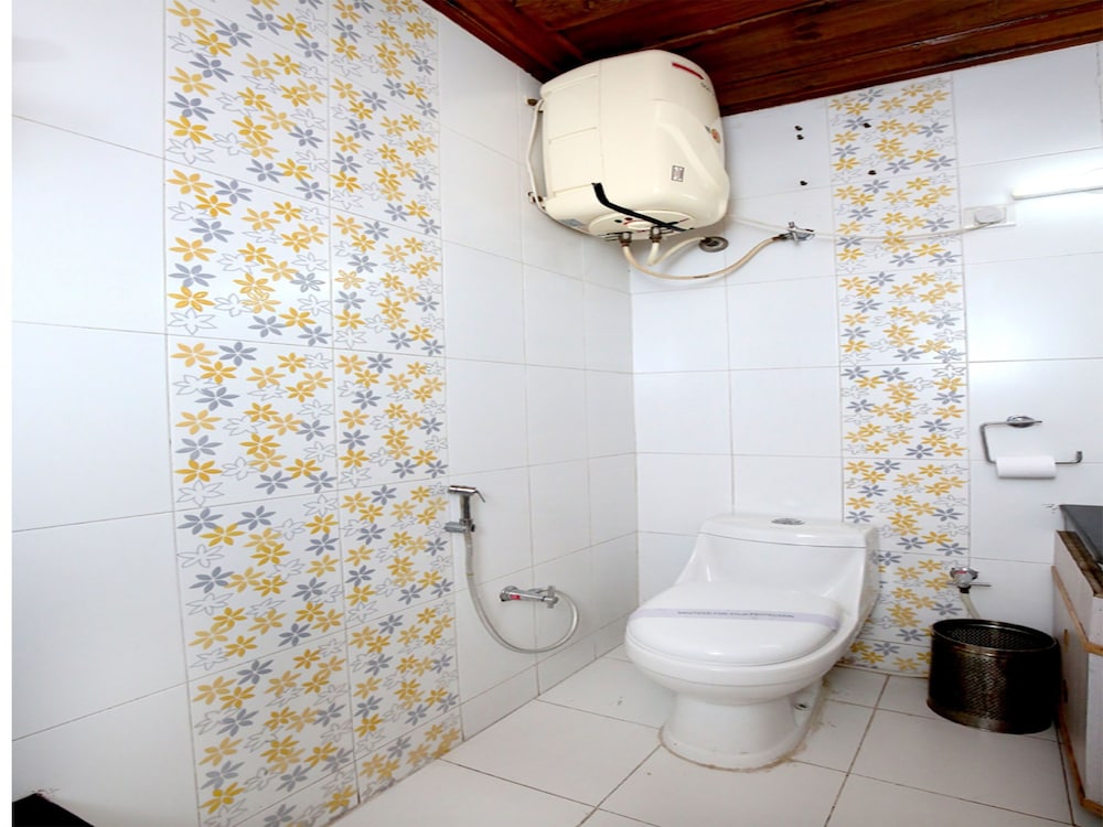 OYO 9660 Blossom Resort