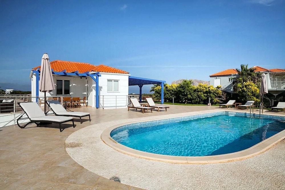 Tersanas Villas