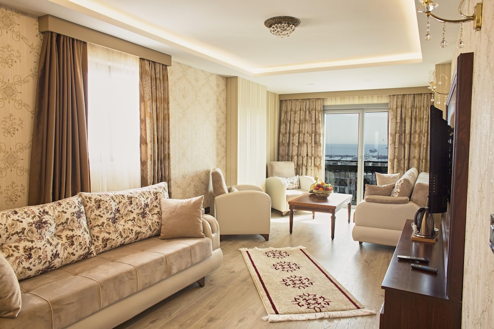 Ilkbal Deluxe Otel & Spa - Image 30