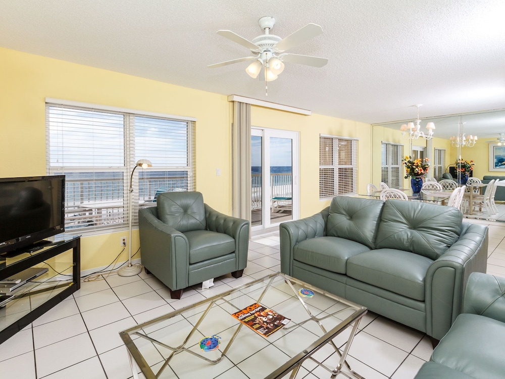 Islander 4007 by Brooks and Shorey Resorts