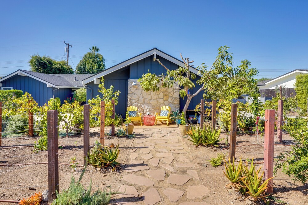 Mid Century Modern Gem w/ Pool in North Tustin