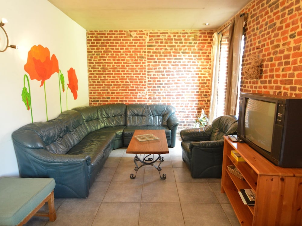 Teuven Farmhouse for 24 Guests view 5