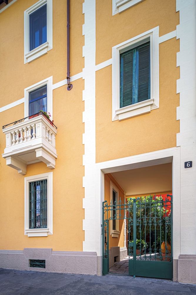 Accomodo MIB13 Bivano Navigli