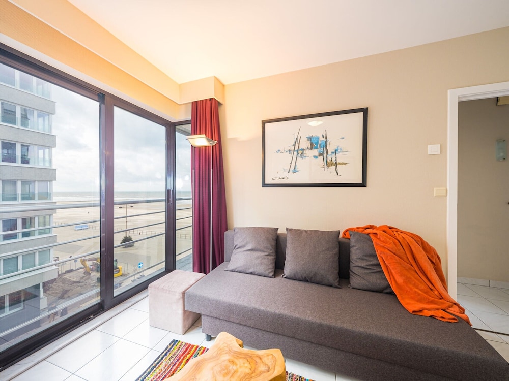 Cozy Studio With Terrace and sea View