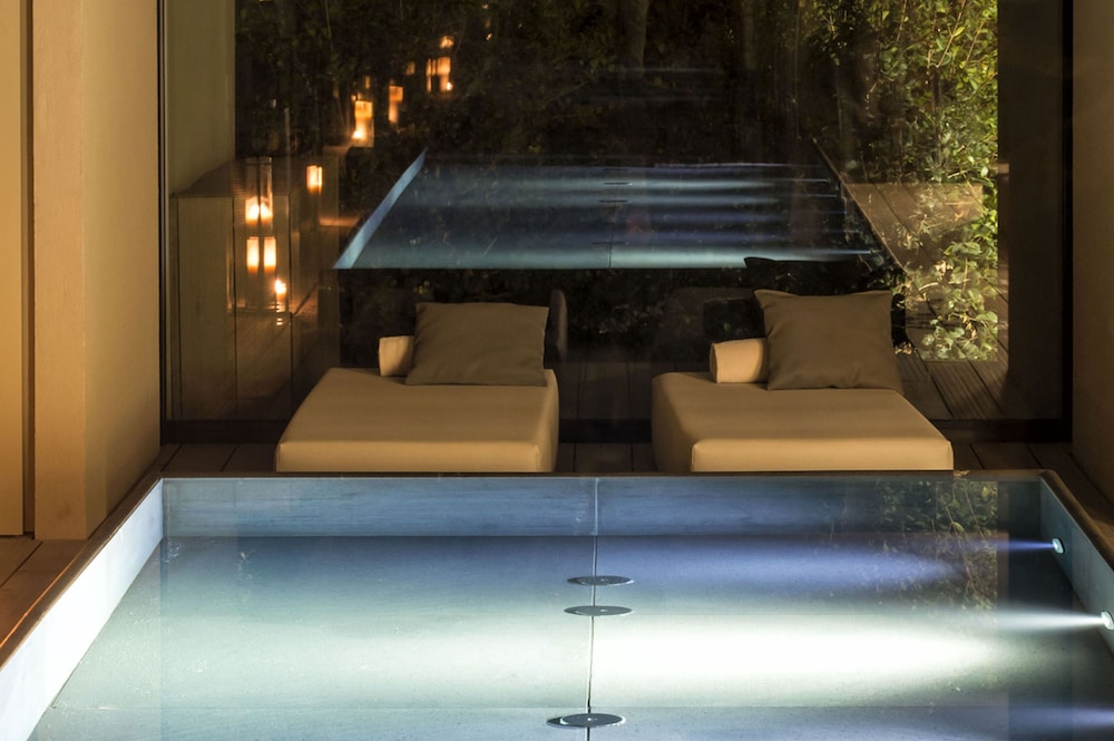 Zash Country Boutique Hotel