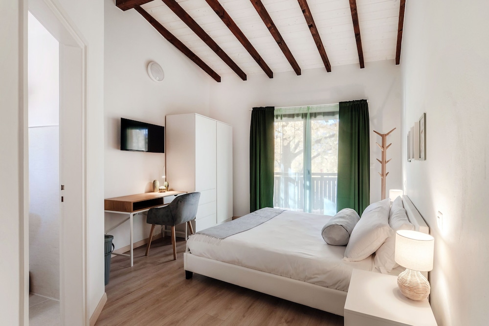 Florida Ascona Rooms