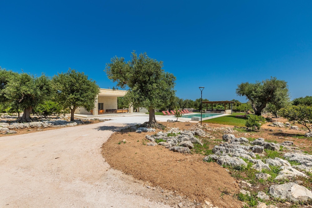 3505 Villa Pamaridi by Perle di Puglia view 2