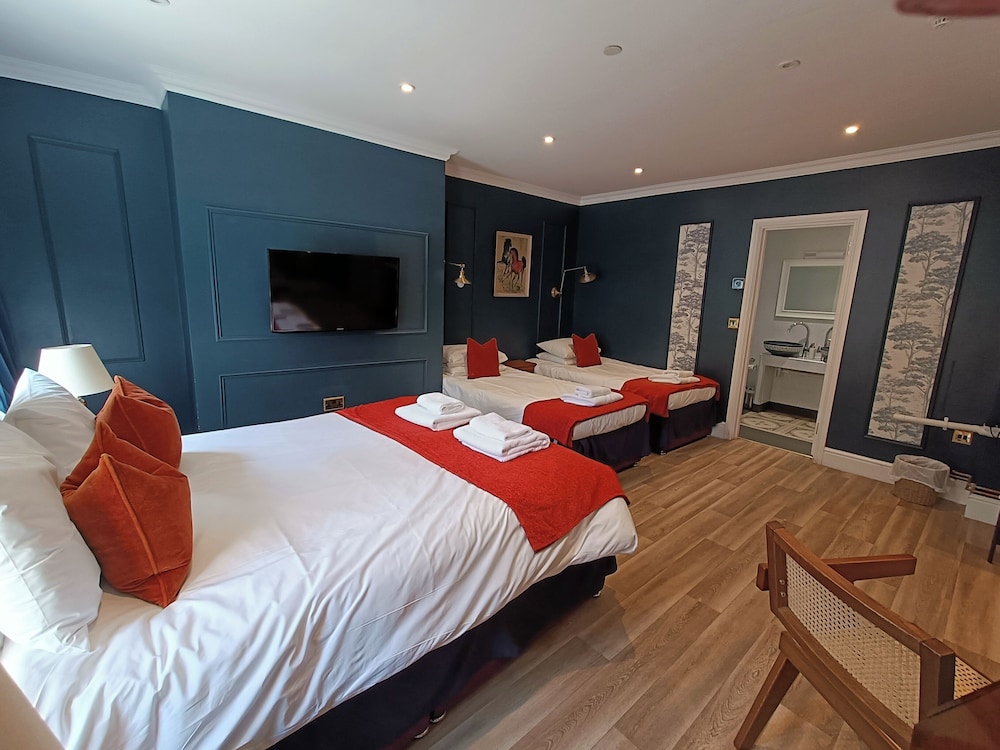 Rooms on The Prom