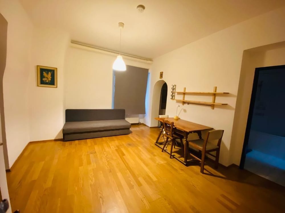 Hans-Sachs-Gasse 10