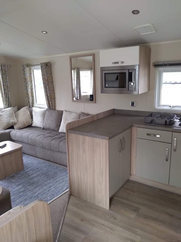 3 bed Static Caravan in Newquay 5 Mins From Beach view 3