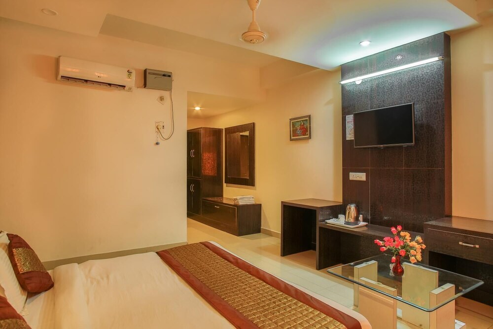 Hotel Maa Gayatri