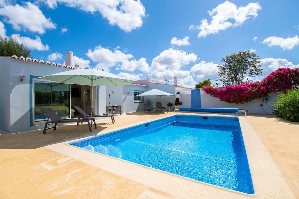 Casa Ana Superbly Renovated With Heated Private