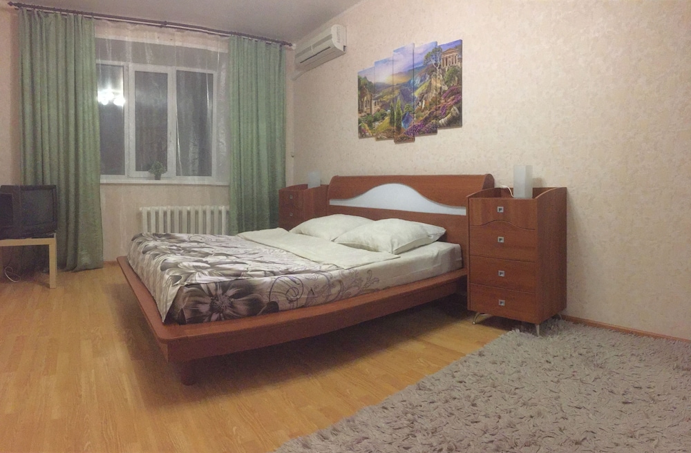 Apartment on Rodionova 191 view 4