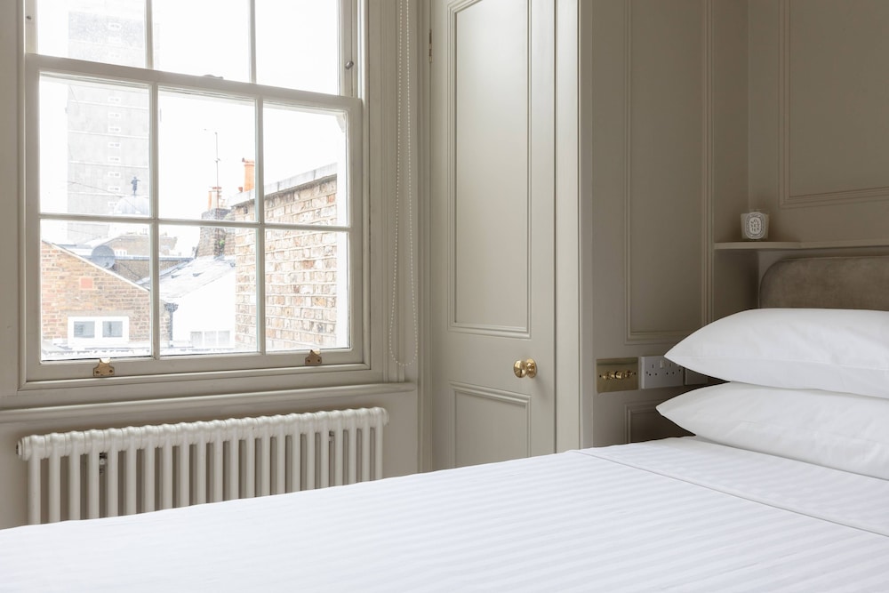 Kensington Place IV by Onefinestay