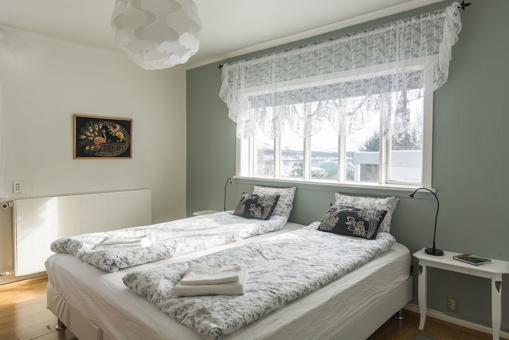 Bjarmó Guesthouse