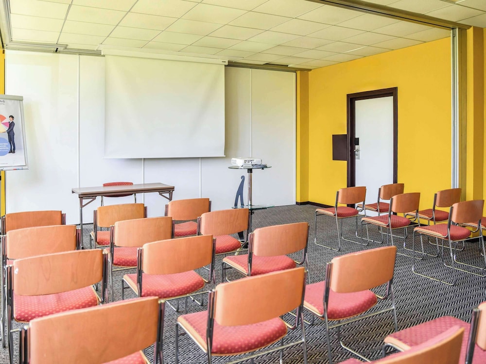 meeting & event spaces