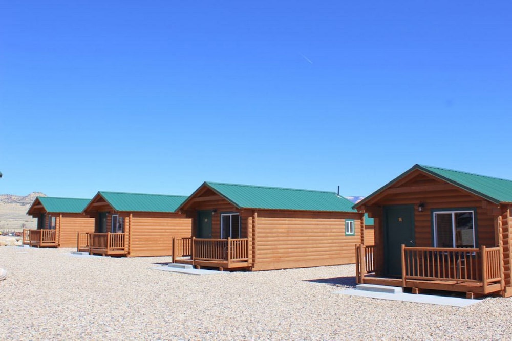 Bryce Valley Lodging
