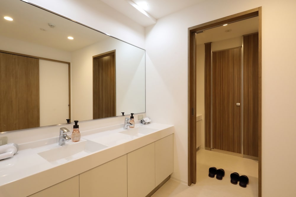 GRAND HOSTEL LDK Osaka Shinsaibashi