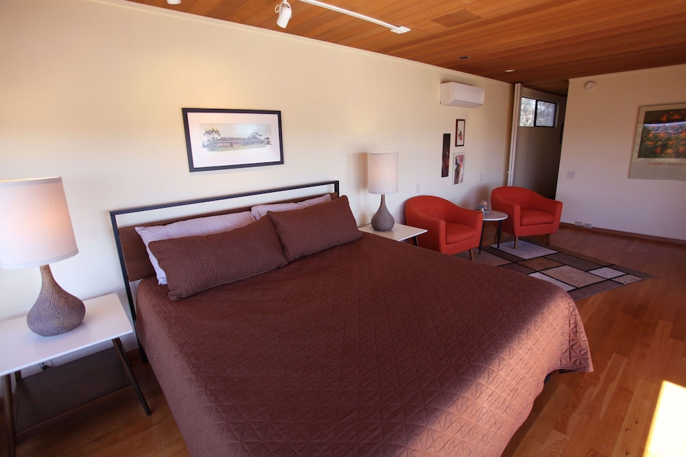Luxury Ocean View Bay View Home