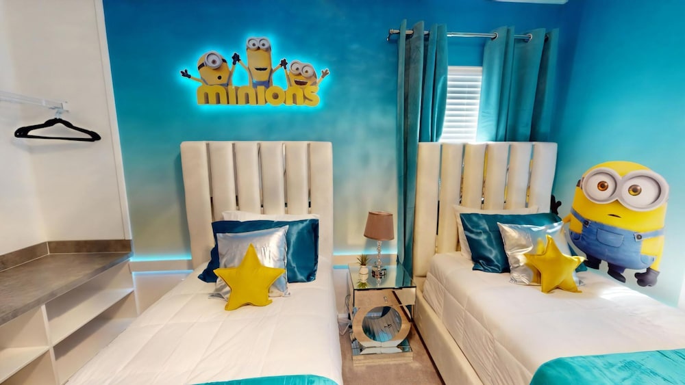 8 Bedroom Themed Rooms Huge Games Room Pool Spa