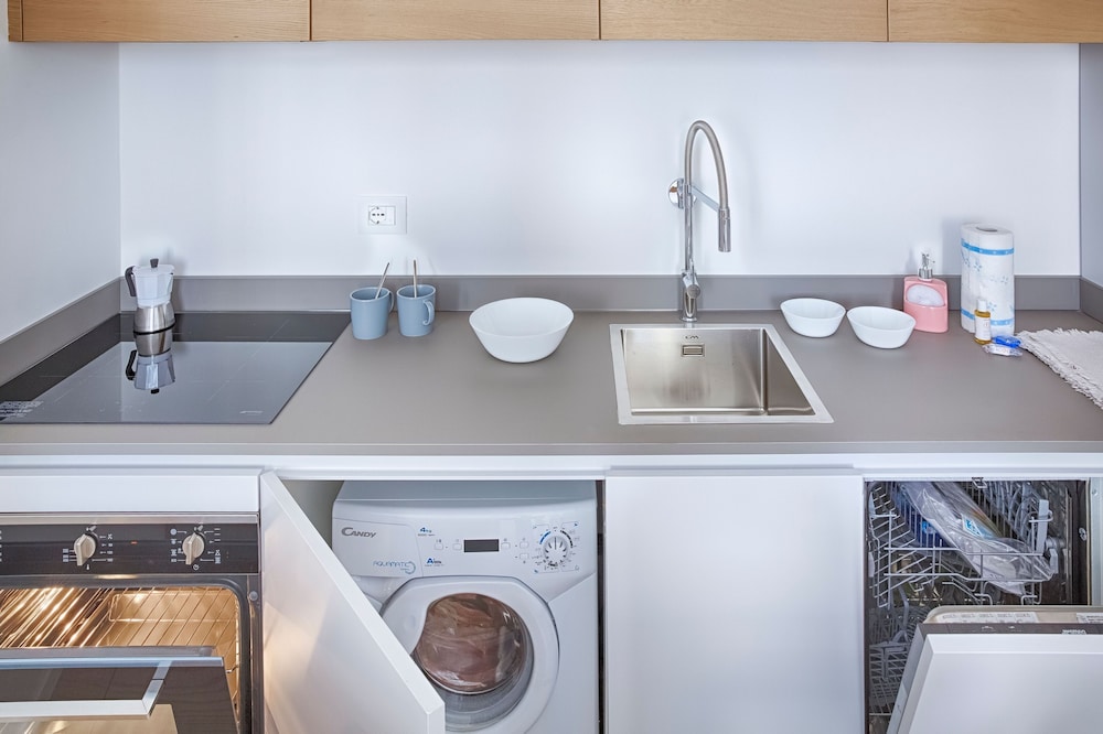 Regina Luxury Apartment photo 3