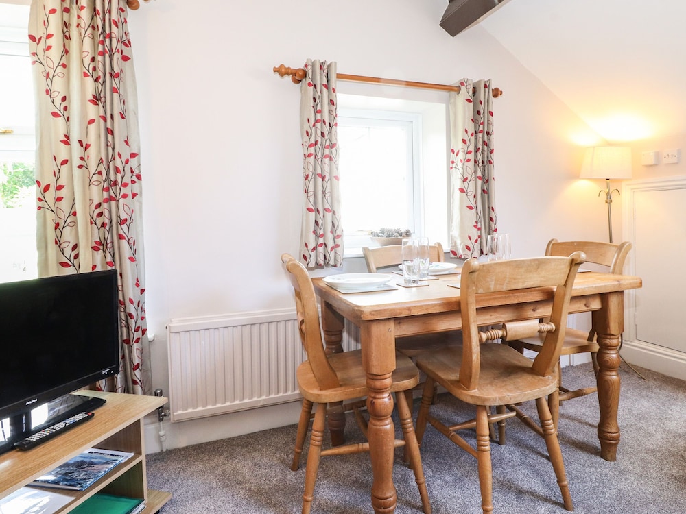Bakers Yard Cottage