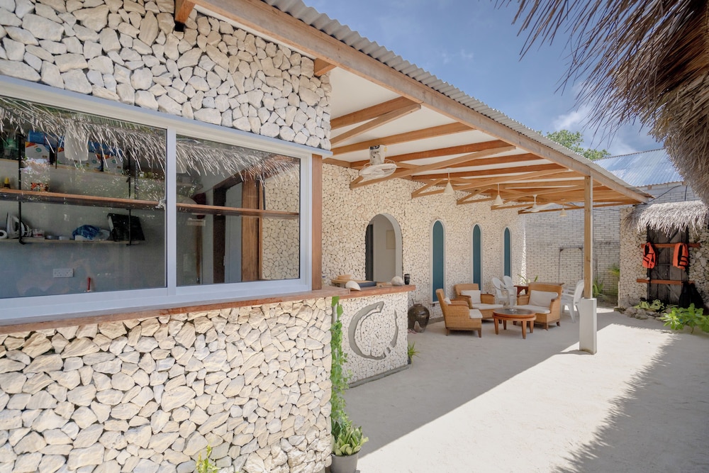 Brickwood Shoreline photo 4