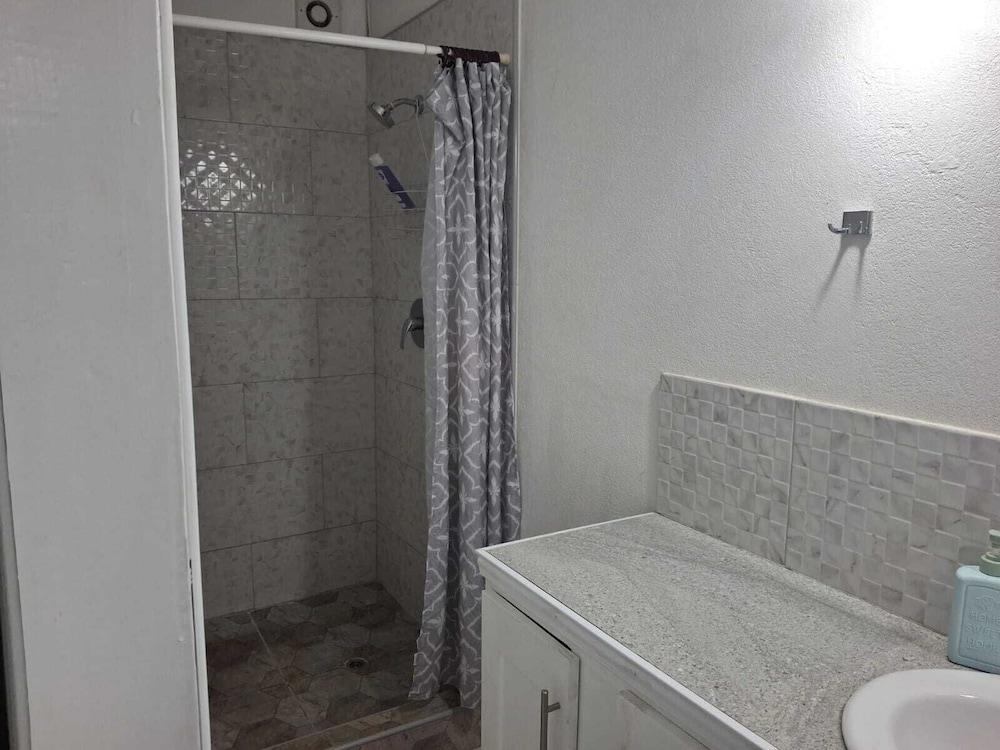 BL Villas Dover Beach
