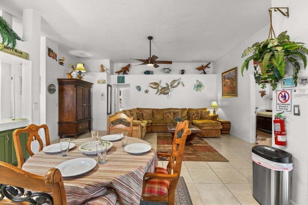 Cozy 3br Home W/ Private Pool Near Disney 3 Bedroom Villa