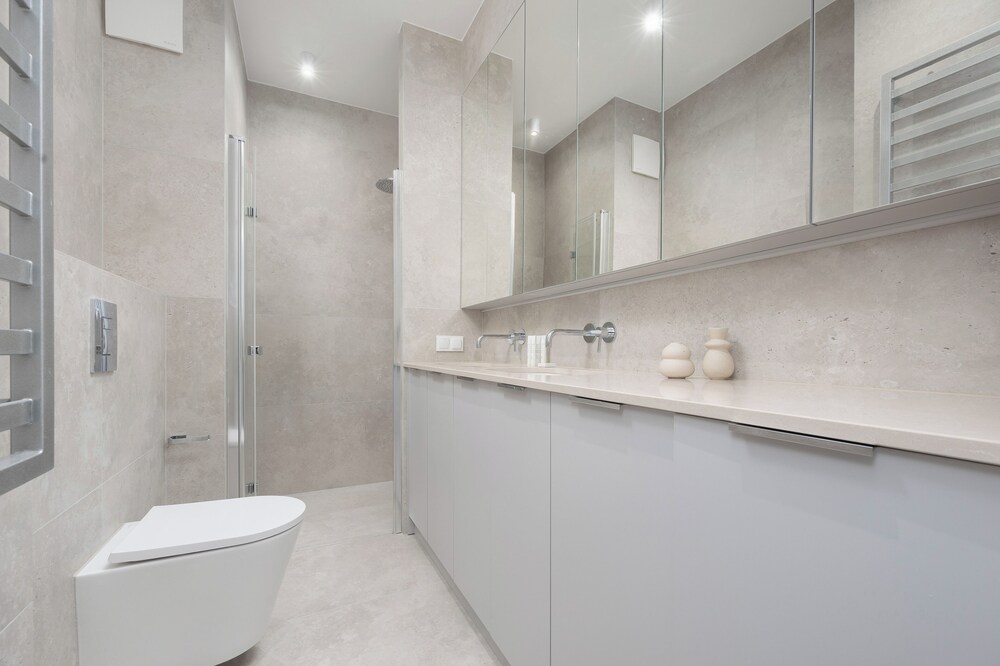 Domaniewska Mokotów by Renters Prestige