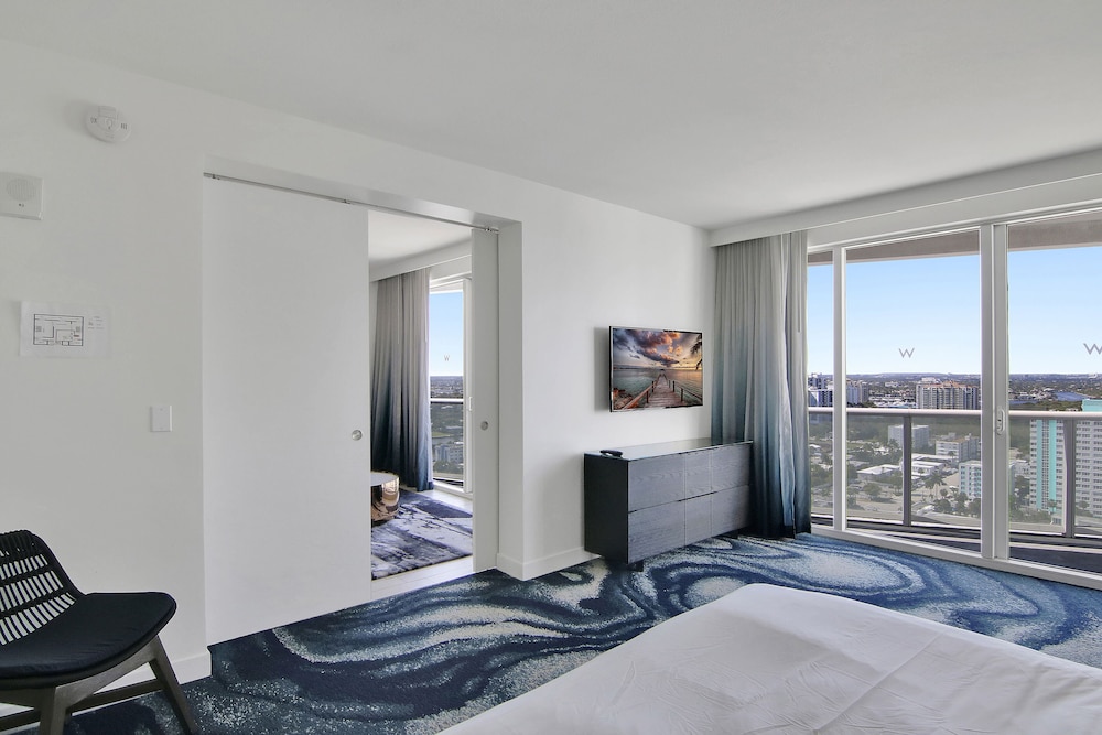 Sapphire Suite Beachfront, Gym + Pool! - Image 4