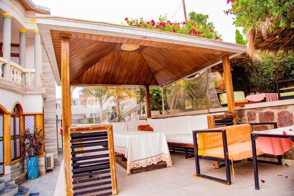 The Keza Hotel