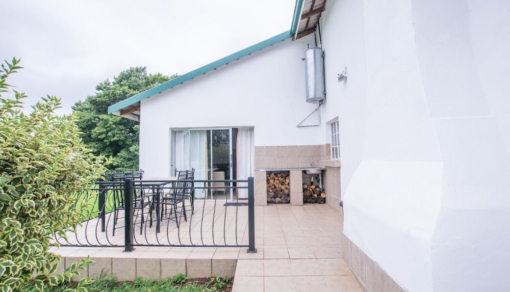 Hoyo Hoyo Machadostud Lodge