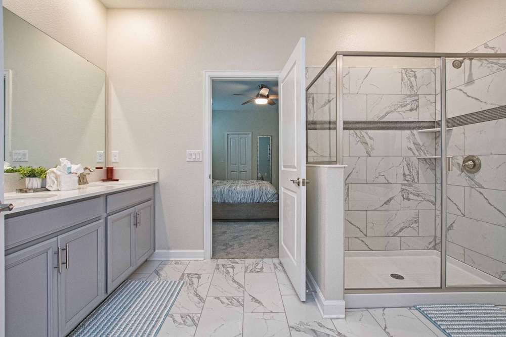 Home 9 Bed Pool Best Location Storey Lake