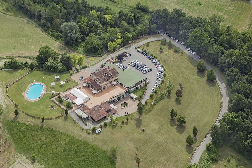 Monferrato Resort