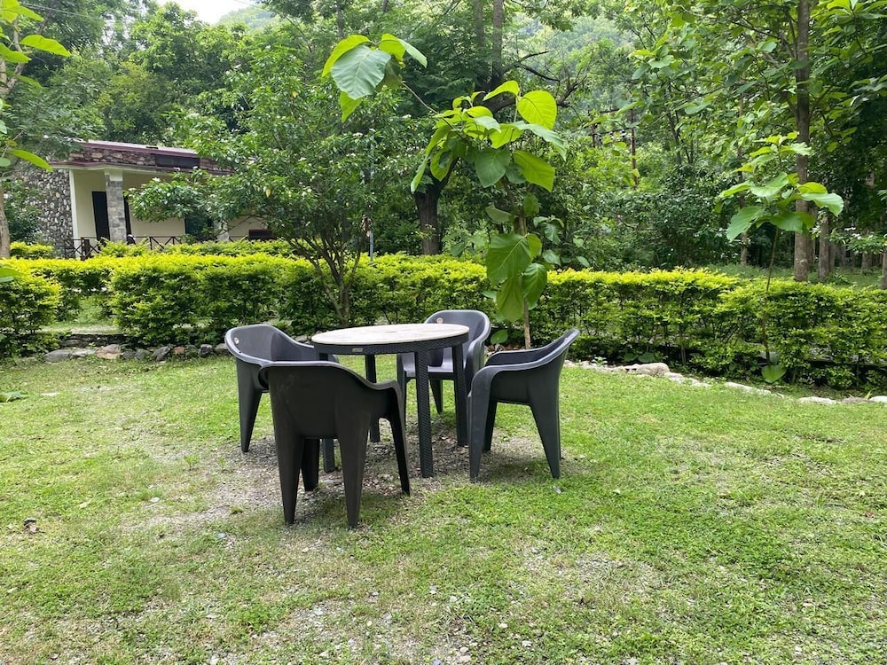 The Harikanta Corbett Resort