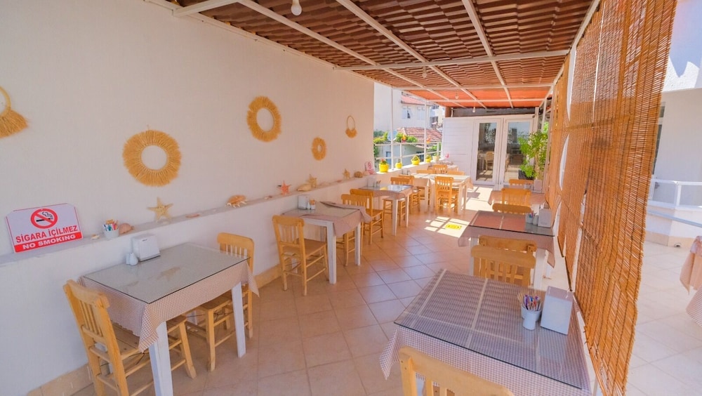 Mimosa Pension