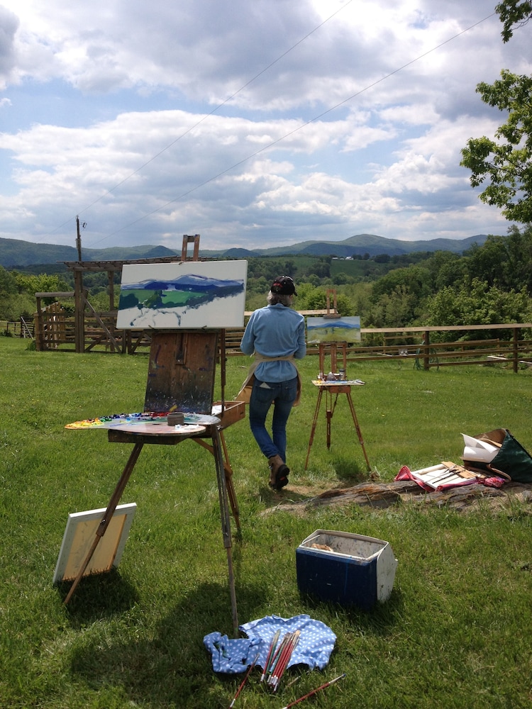 Lexington Vacations - DeHart Cabin - Property Image 12