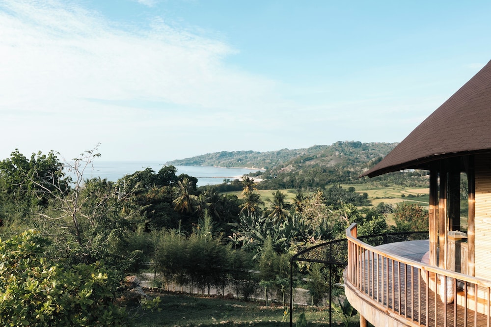 Ketanu Bamboo Lodge Sumba