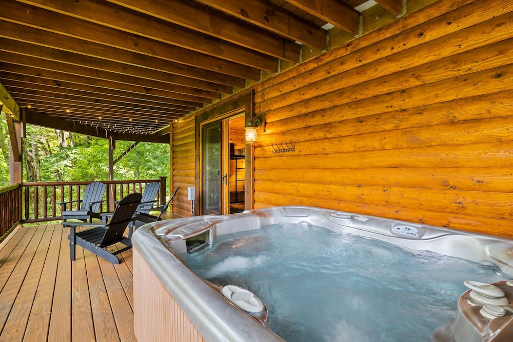 Eagle Nest Lodge Hot Tubs Mountain Views