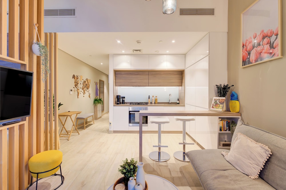 HiGuests - Stunning sea view studio