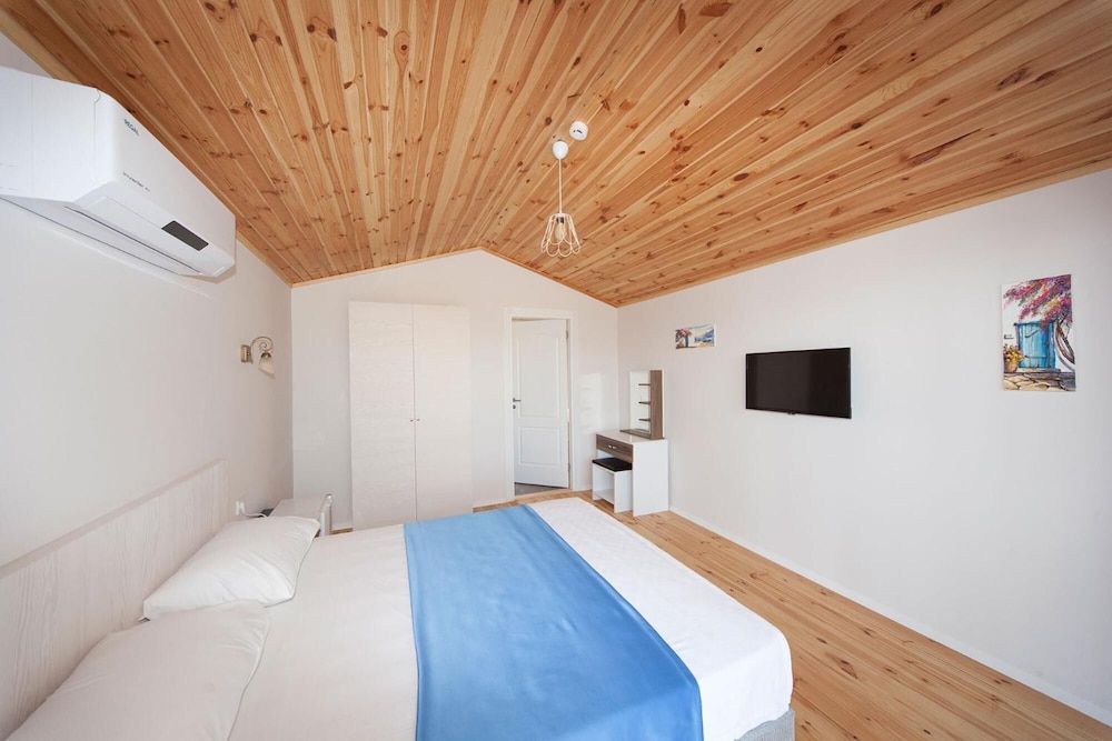 Metin's Gumusluk - Image 20